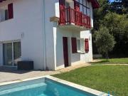 Vente Maison 4 pièces 118 m2 Saint Pée sur Nivelle