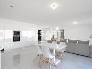Vente Maison 4 pièces 121 m2 Montbartier