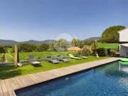 Vente Maison 4 pièces 180 m2 Plan de la Tour