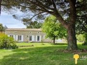 Vente Maison 4 pièces 195 m2 Chenac Saint Seurin d'Uzet