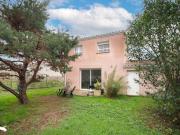 Vente Maison 4 pièces 78 m2 La Salvetat Saint Gilles