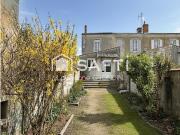 Vente Maison 5 pièces 100 m2 Saint Jean d'Angély