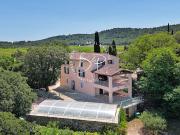 Vente Maison 5 pièces 135 m2 Le Thoronet
