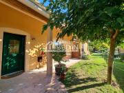 Vente Maison 5 pièces 136.3 m2 Saint Seurin sur l'Isle