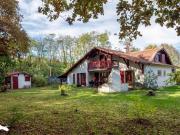 Vente Maison 5 pièces 140 m2 Saint Pierre du Mont