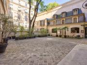 Vente Maison 5 pièces 179.2 m2 Paris 8ème