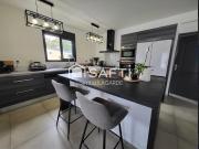 Vente Maison 5 pièces 195 m2 Saint Pierre