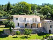 Vente Maison 5 pièces 208 m2 Seillans
