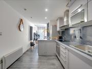 Vente Maison 5 pièces 68.82 m2 Marseille 15ème