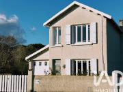 Vente Maison 5 pièces 85 m2 Le Château d'Oléron