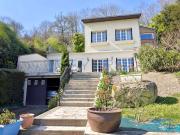 Vente Maison 5 pièces 95 m2 Le Mesnil le Roi