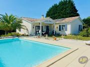 Vente Maison 6 pièces 120 m2 Saint Germain d'Esteuil