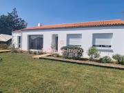 Vente Maison 6 pièces 133 m2 Champagné les Marais
