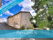 Vente Maison 6 pièces 175.7 m2 Saint Laurent de Chamousset