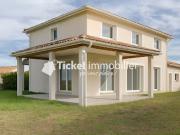 Vente Maison 6 pièces 179.72 m2 Montbartier