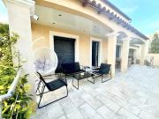 Vente Maison 6 pièces 183 m2 Saint Gilles