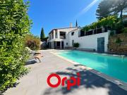 Vente Maison 6 pièces 197.68 m2 Le Beausset