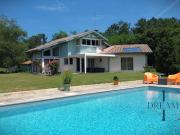 Vente Maison 6 pièces 200 m2 Rivière Saas et Gourby