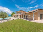 Vente Maison 6 pièces 210 m2 Messery