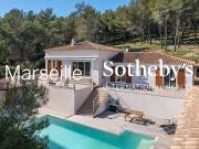 Vente Maison 6 pièces 215 m2 Roquefort la Bédoule