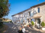 Vente Maison 6 pièces 220 m2 Montpezat