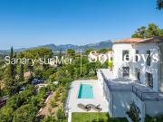 Vente Maison 6 pièces 225 m2 Carqueiranne