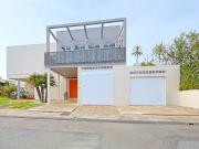 Vente Maison 6 pièces 244 m2 Royan