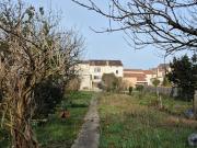 Vente Maison 6 pièces 275 m2 Saint Jean d'Angély