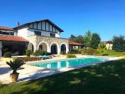 Vente Maison 6 pièces 400 m2 Arcangues