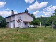 Vente Maison 7 pièces 100 m2 Confolens