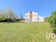 Vente Maison 7 pièces 141 m2 Lussac les Châteaux