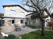 Vente Maison 7 pièces 150 m2 Montbron