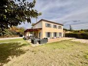 Vente Maison 7 pièces 155 m2 Uzès