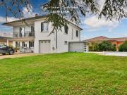 Vente Maison 7 pièces 160 m2 Grièges