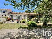 Vente Maison 7 pièces 160 m2 Peyrolles en Provence