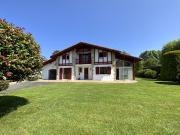 Vente Maison 7 pièces 167 m2 Hasparren