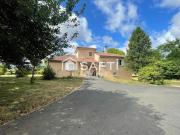 Vente Maison 7 pièces 172 m2 Montbazens