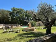 Vente Maison 7 pièces 175 m2 Uzès