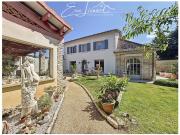 Vente Maison 7 pièces 182 m2 Saint Maixent l'Ecole