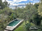 Vente Maison 7 pièces 191 m2 Nimes