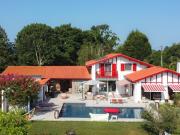 Vente Maison 7 pièces 192 m2 Larressore