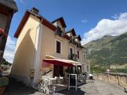 Vente Maison 7 pièces 192 m2 Luz Saint Sauveur