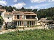 Vente Maison 7 pièces 196 m2 Pierrevert