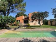 Vente Maison 7 pièces 204 m2 Beaucaire
