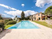 Vente Maison 7 pièces 208 m2 Peymeinade
