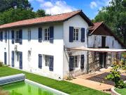 Vente Maison 7 pièces 208 m2 Sainte Marie de Gosse