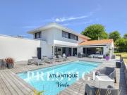 Vente Maison 7 pièces 218 m2 Haute Goulaine