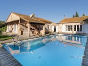 Vente Maison 7 pièces 220 m2 Arles