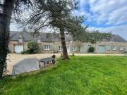 Vente Maison 7 pièces 222.14 m2 Malguénac