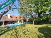 Vente Maison 7 pièces 228 m2 Idron